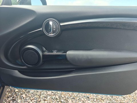 Mini Hatch 2.0 Cooper S Steptronic Euro 6 (s/s) 3dr 54