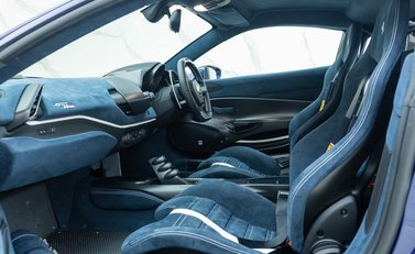 Ferrari 488 Pista 22