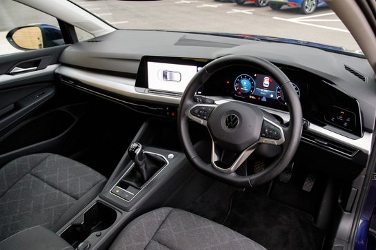 Volkswagen Golf LIFE TSI