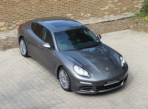 Porsche Panamera Diesel 6
