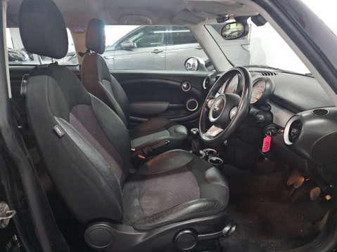 Mini Hatch 1.6 Cooper 3dr 11