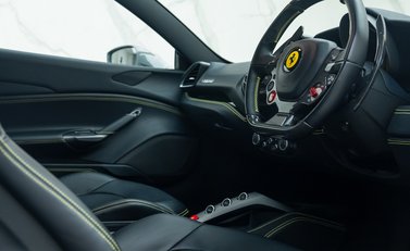 Ferrari 488 GTB 13