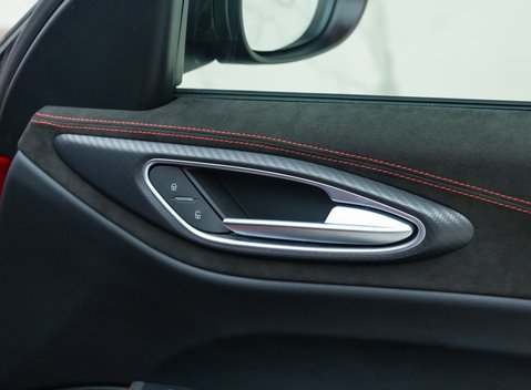 Alfa Romeo Giulia GTA 27