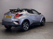 Toyota C-HR 1.8 VVT-h Dynamic SUV 5dr Petrol Hybrid CVT Euro 6 (s/s) (122 ps) 8