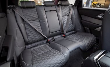 Land Rover Range Rover Velar SVAutobiography Dynamic 14