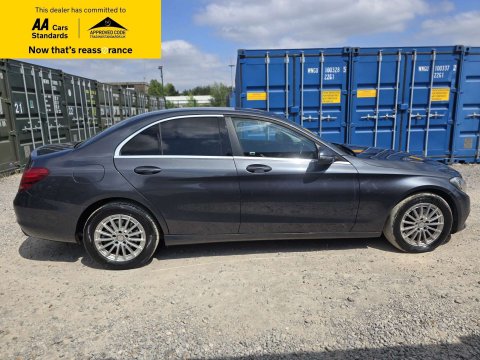 2016 Mercedes-Benz C-Class thumbnail 5