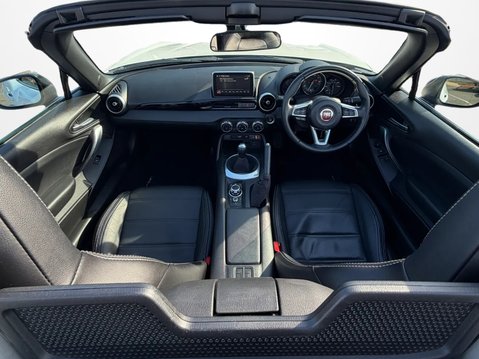 Fiat 124 Spider 1.4 Multiair Lusso Plus 2dr 17
