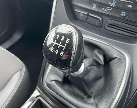 Ford Kuga 2.0 Kuga Titanium TDCI 5dr 41