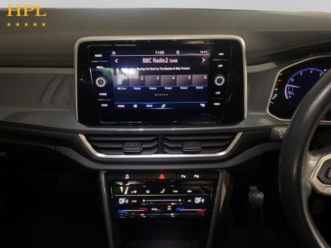 Volkswagen T-Roc 1.0 TSI Style SUV 5dr Petrol Manual Euro 6 (s/s) (110 ps) Cruise Control - 17