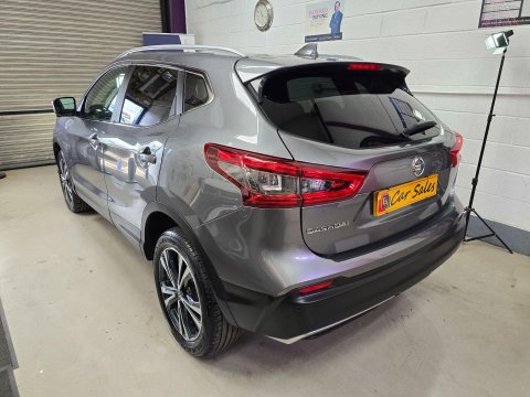 Nissan Qashqai 1.5 dCi N-Connecta Euro 6 (s/s) 5dr 6
