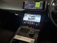 Land Rover Range Rover Velar R-DYNAMIC SE 17