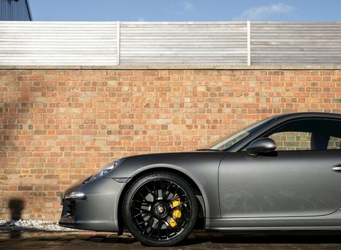 Porsche 911 (991) Carrera GTS 25