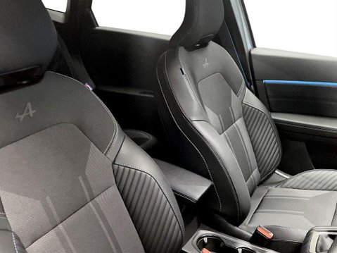 Renault Symbioz 1.3 TCe MHEV techno esprit Alpine SUV 5dr Petrol Manual Euro 6 (s/s) (140 p 11