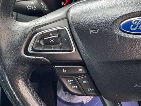 Ford Focus 2.0T EcoBoost ST-2 Euro 6 (s/s) 5dr 24
