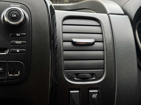 Vauxhall Vivaro 1.6 Vivaro 2900 Sportive CDTi 42