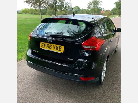Ford Focus ZETEC 9