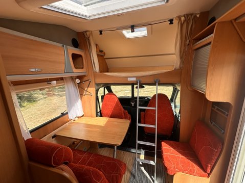 Ford Transit DETHLEFFS FORTERO A 6915 6 BERTH MOTORHOME 21