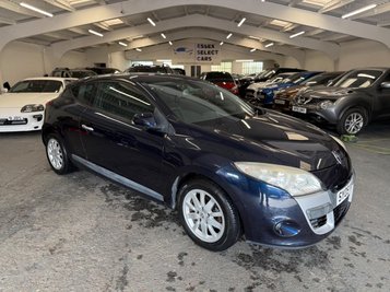 Renault Megane 2.0 16V Privilege CVT Euro 5 3dr