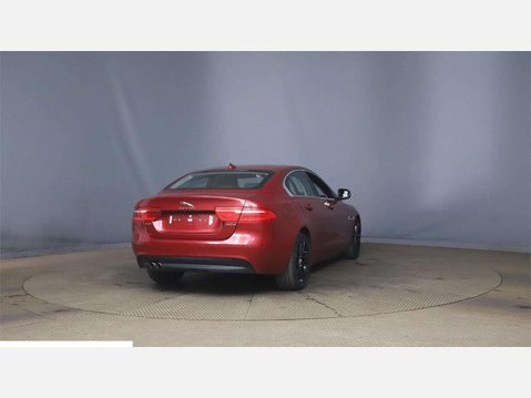 Jaguar XE 2.0d Portfolio Auto Euro 6 (s/s) 4dr 3