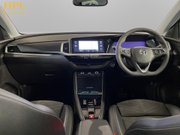 Vauxhall Grandland 1.2 Turbo Ultimate SUV 5dr Petrol Auto Euro 6 (s/s) (130 ps) Alloys - Air C 19