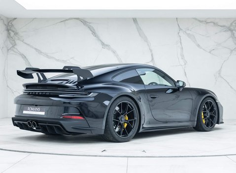Porsche 911 GT3 (992) 21