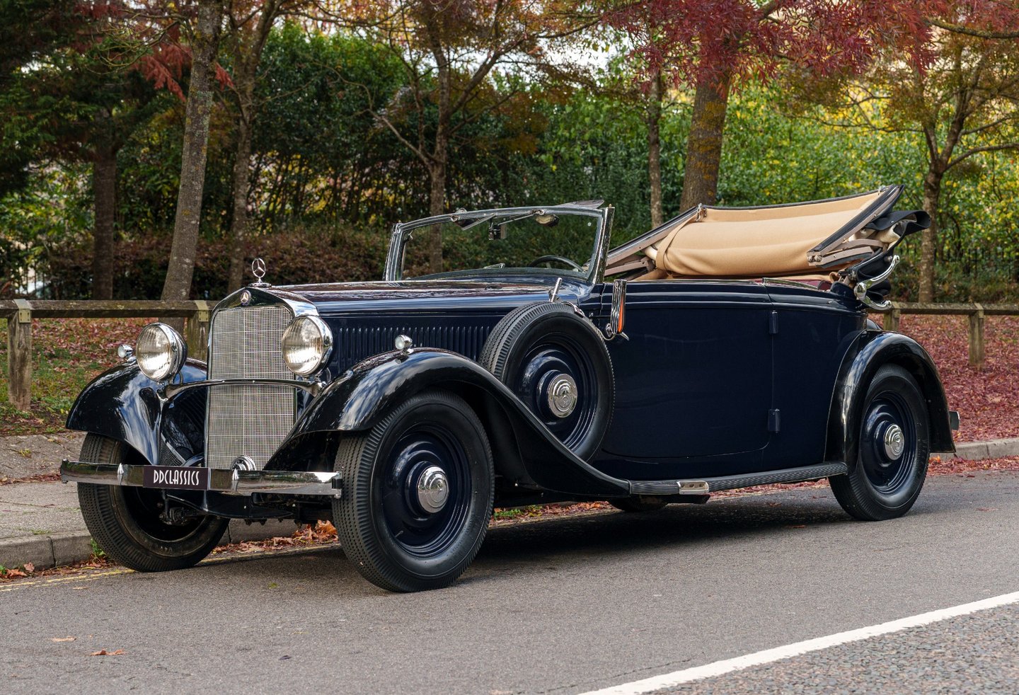 1935 Mercedes-Benz 220 W21