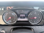 Mercedes-Benz E Class 2.0 E 220 D SE PREMIUM 23