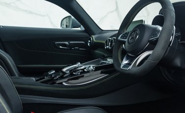 Mercedes-Benz Amg GT S PREMIUM 13