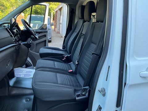 Ford Transit Custom 300 LIMITED P/V ECOBLUE 14
