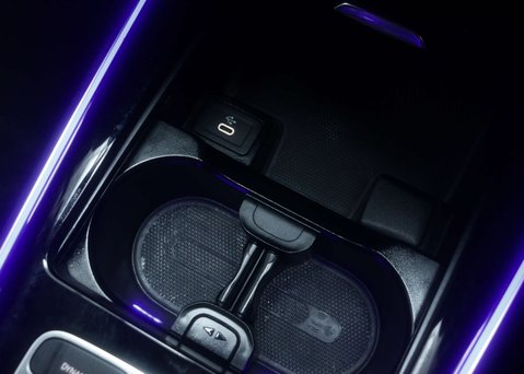 Mercedes-Benz EQA 250+ AMG LINE EXECUTIVE 34