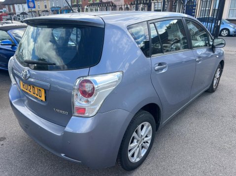 Toyota Verso 1.8 V-Matic TR Multidrive S Euro 5 5dr 6