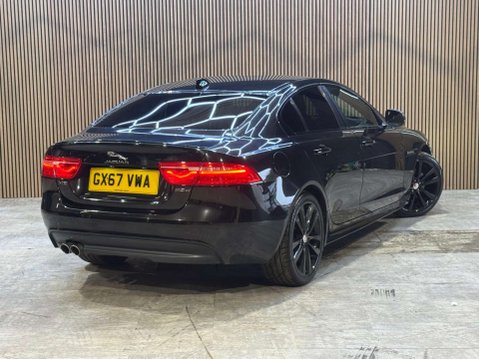 Jaguar XE 2.0 XE R-Sport D Auto 4dr 32