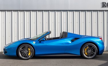 Ferrari 488 Spider 2