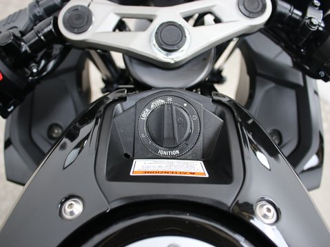 Suzuki GSX-R125 GSXR 125 RLX M3 20