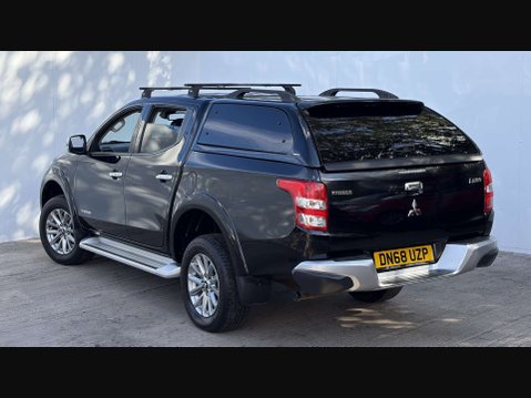 Mitsubishi L200 2.4 L200 Warrior DI-D 4WD 48