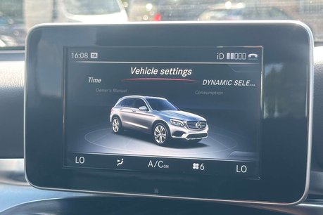 Mercedes-Benz GLC 2.1 GLC220d AMG Line SUV 5dr Diesel G-Tronic 4MATIC Euro 6 (s/s) (170 ps) 54