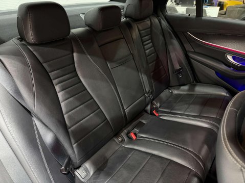 Mercedes-Benz E Class 2.0 E300de 13.5kWh AMG Line Saloon 4dr Diesel Plug-in Hybrid G-Tronic+ Euro 26