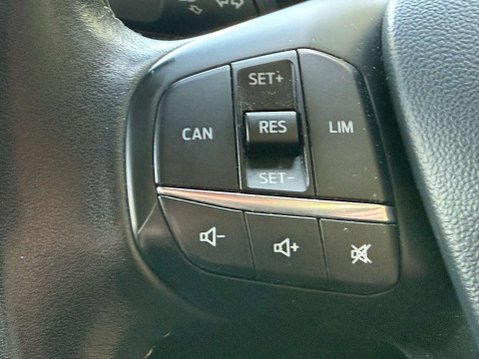 Ford Fiesta 1.1 Fiesta Zetec 3dr 42