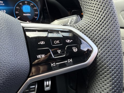 Volkswagen Golf 2.0 TDI GTD Hatchback 5dr Diesel DSG Euro 6 (s/s) (200 ps) 29