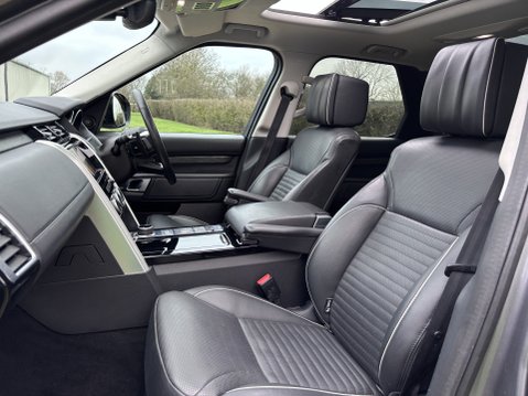 Land Rover Discovery TD6 HSE LUXURY 16