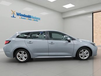 Toyota Corolla 1.8 VVT-h Icon Tech Touring Sports CVT Euro 6 (s/s) 5dr