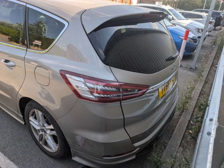 Ford S-Max 2.0 S-Max Titanium Sport TDCi Auto 5dr 26