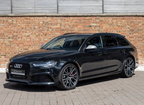 Audi RS6 Avant Performance 6