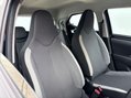 Toyota Aygo 1.0 Aygo X-Play TSS VVT-i CVT 5dr 7