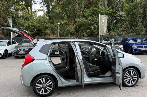 Honda Jazz I-VTEC EX AUTOMATIC - £35 ROAD TAX -REVERSE CAMERA - NEW MOT 17