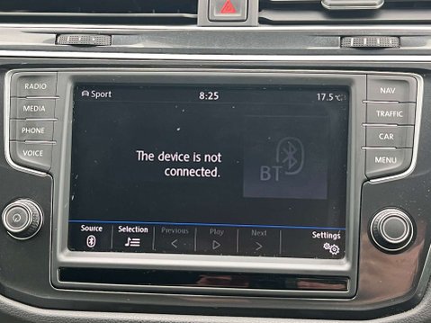Volkswagen Tiguan 2.0 Tiguan R-Line TDI BlueMotion Technology 4Motion Semi-Automatic 4WD 5dr 47