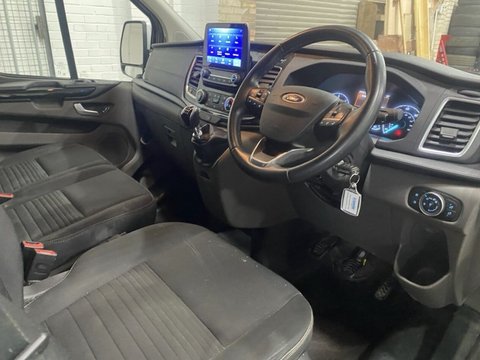 Ford Transit Custom 300 LIMITED P/V ECOBLUE 13