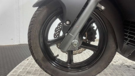 Direct Bikes Daytona 125 VENOM 2024 23K RUNNING MAXI SCOOTER PROJECT BIKE 125CC 17