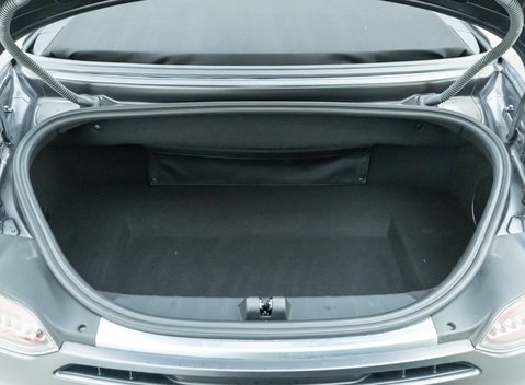 Mercedes-Benz AMG GT R Roadster 44