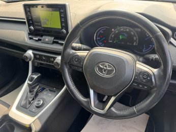 Toyota Rav4 2.5 VVT-h Design CVT 4WD Euro 6 (s/s) 5dr